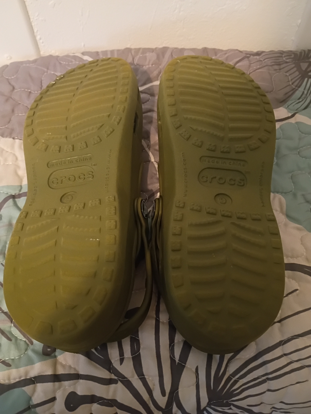 Olive Green Slip-On Clog Shoes - Picture 5 of 11